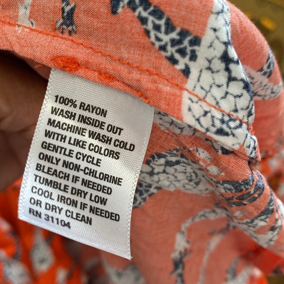 Tops - Picture 4 of 4